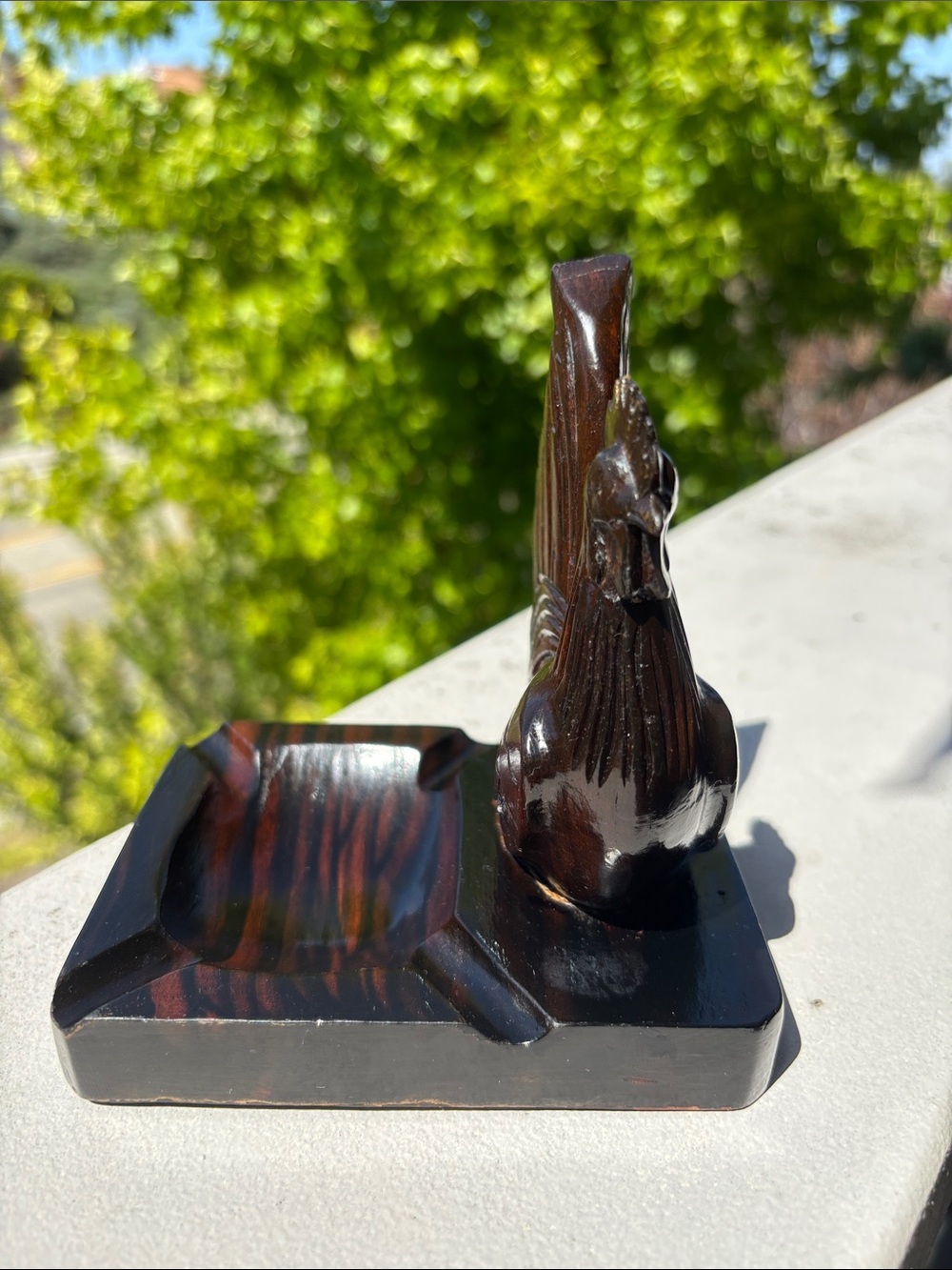 Vintage Hand-Carved Rooster Decorative Wooden Sculpture/Ashtray in Dark Brown - Picture 2 of 5